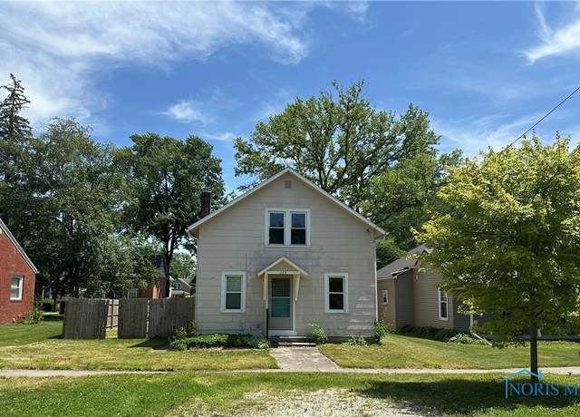 Property at 228 Harris St, Elmore, OH 43416, 3 beds, 1 bath