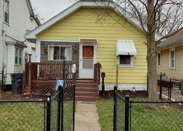 Property at 1037 National Ave, Toledo, OH 43609, 2 beds, 1 bath