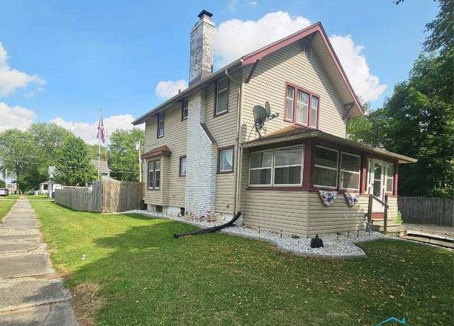 Property at 336 N Cherry St, Bryan, OH 43506, 4 beds, 1 bath