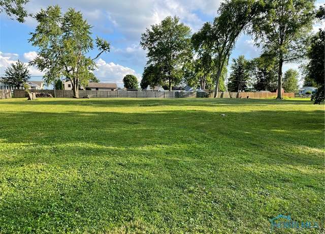 Property at 5930 Bryan Rd, Oregon, OH 43616