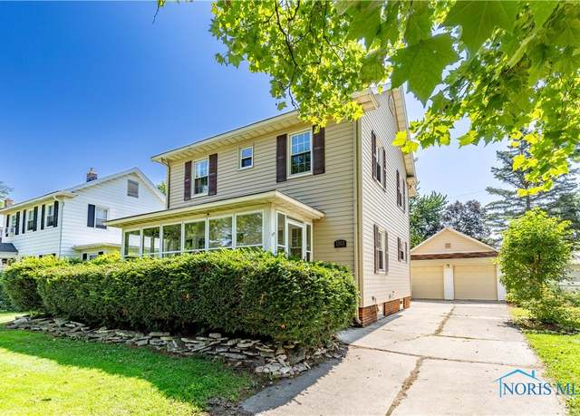 Property at 1553 Lombard Ave, Toledo, OH 43614, 4 beds, 2 baths
