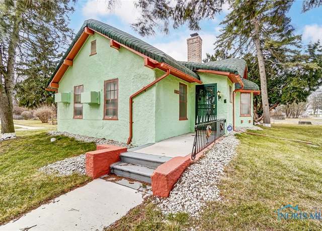 Property at 7149 Wales Rd, Northwood, OH 43619, 3 beds, 1 bath