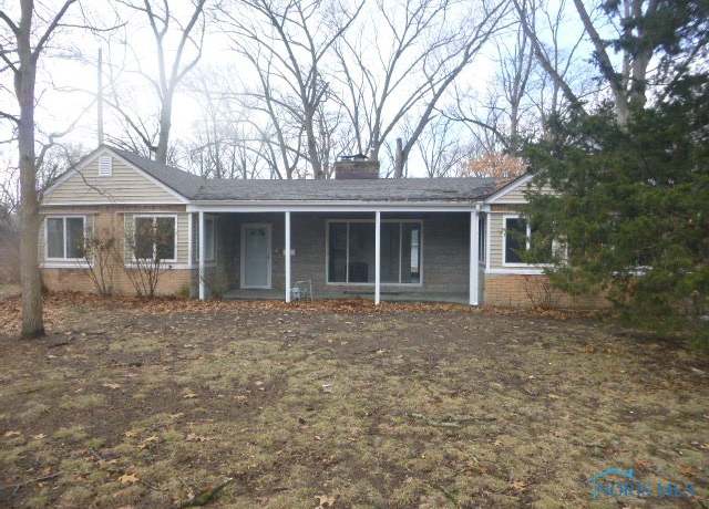 Property at 5911 Acres Rd, Sylvania, OH 43560, 3 beds, 1 bath