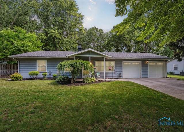 Property at 3640 Brock Dr, Toledo, OH 43623, 3 beds, 2 baths