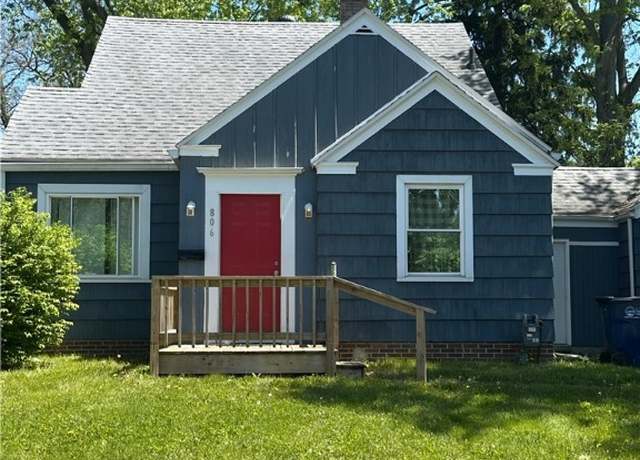 Property at 806 Clifton Blvd, Toledo, OH 43607, 3 beds, 1 bath