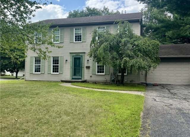 Property at 3950 Grandview Ct, Toledo, OH 43614, 4 beds, 2.5 baths