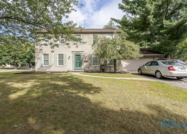 Property at 3950 Grandview Ct, Toledo, OH 43614, 4 beds, 2.5 baths