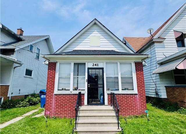 Property at 241 E Weber St, Toledo, OH 43608, 2 beds, 1 bath