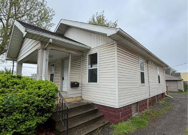 Property at 3907 Lagrange St, Toledo, OH 43612, 2 beds, 1 bath