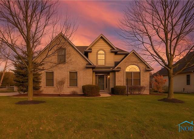 Property at 6052 Windy Ridge Ln, Sylvania, OH 43560, 5 beds, 3.5 baths