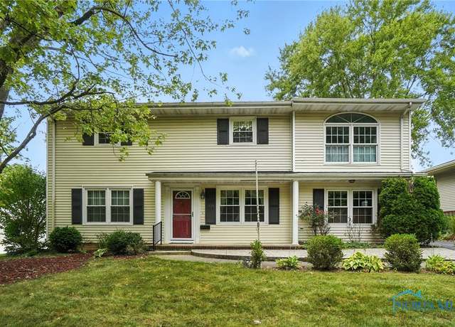 Property at 2636 Hollybrook Dr, Findlay, OH 45840, 4 beds, 3 baths