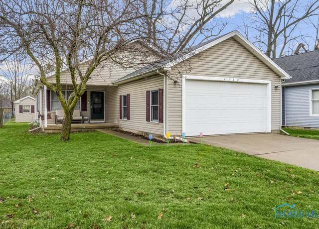 Property at 4322 Beck Dr, Maumee, OH 43537, 3 beds, 2 baths