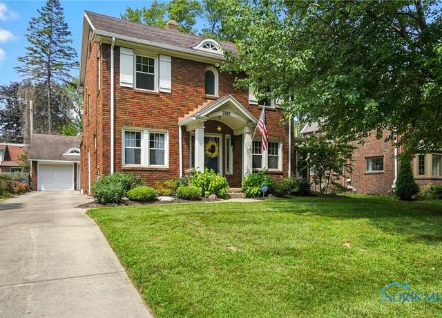 Property at 2813 Goddard Rd, Toledo, OH 43606, 3 beds, 1.5 baths