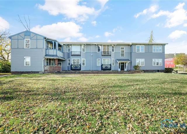 Property at 1919 Brookwood Ave, Toledo, OH 43604, 10 beds, 8 baths