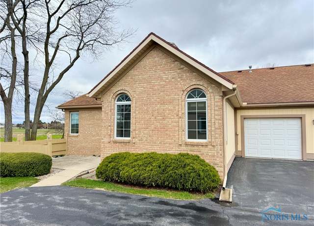 Property at 415 Turnbury Ln, Perrysburg, OH 43551, 2 beds, 2 baths