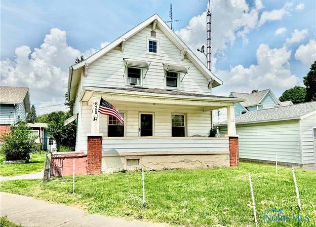Property at 620 Division St, Defiance, OH 43512, 4 beds, 1.5 baths