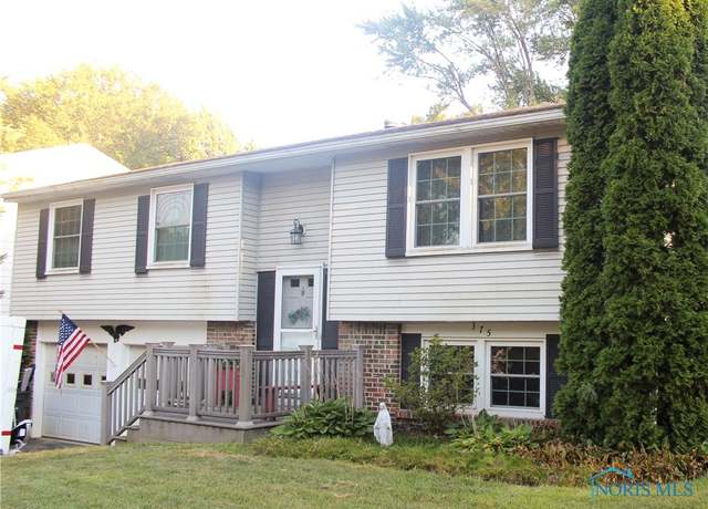 Property at 375 Edgewood Dr, Perrysburg, OH 43551, 4 beds, 2 baths