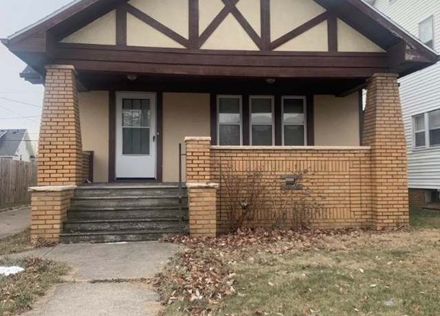 Property at 864 Hampton Ave, Toledo, OH 43609, 2 beds, 1 bath