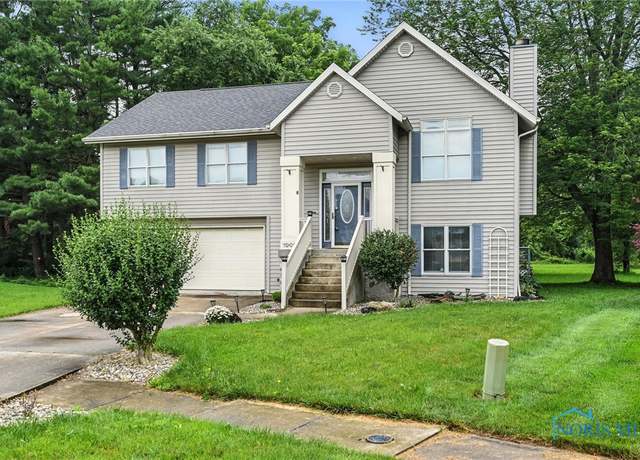 Property at 1000 Crystal Meadows Ct, Findlay, OH 45840, 3 beds, 2.5 baths