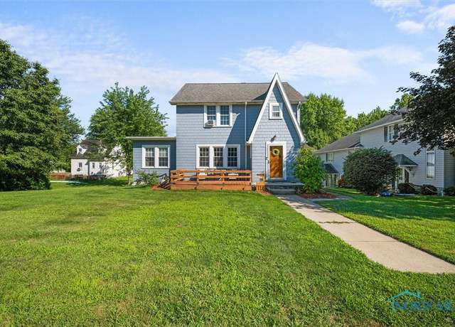 Property at 1711 Buckland Ave, Fremont, OH 43420, 3 beds, 2.5 baths