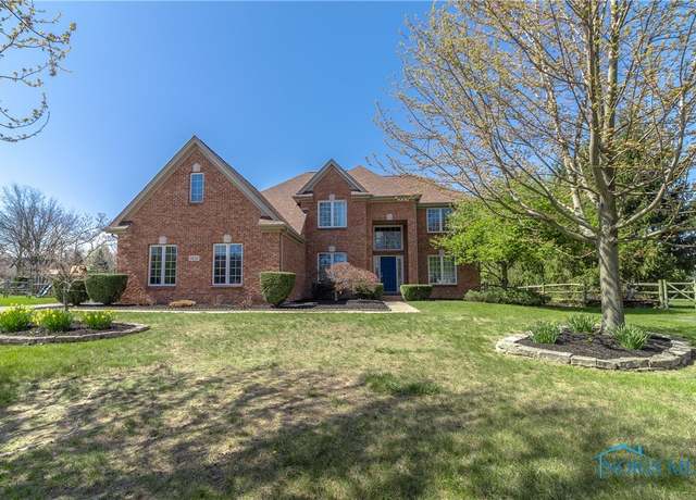 Property at 3020 Rock Ledge Ct, Maumee, OH 43537, 4 beds, 3.5 baths