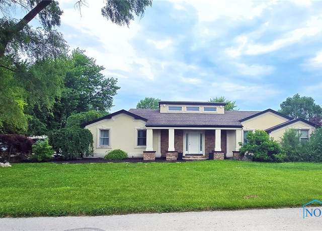 Property at 8362 Sylvania Metamora Rd, Sylvania, OH 43560, 3 beds, 2 baths