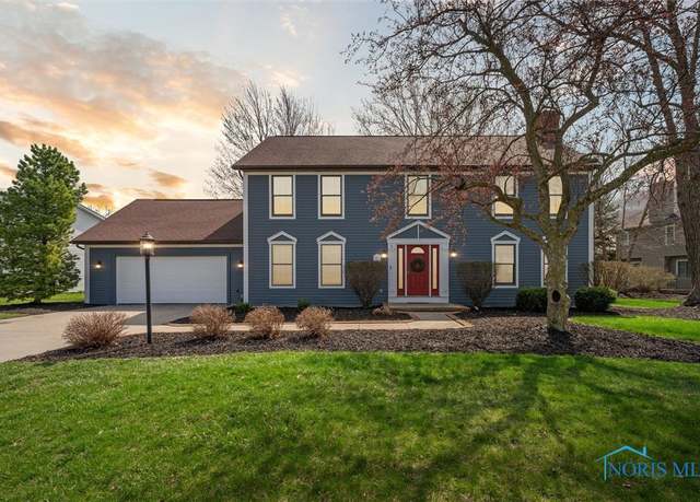 Property at 3011 Heather Downs Dr, Findlay, OH 45840, 4 beds, 3.5 baths