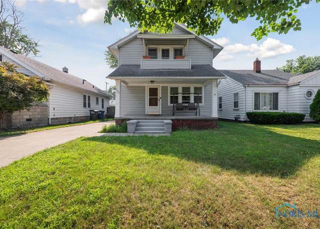 Property at 4029 Grantley Rd, Toledo, OH 43613, 3 beds, 2 baths