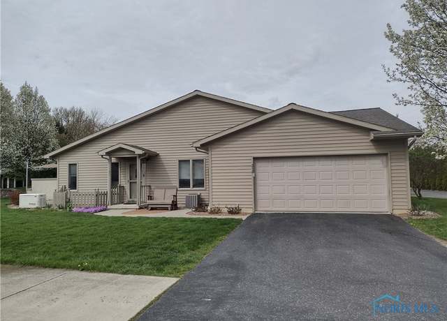 Property at 312 Park Pl, Archbold, OH 43502, 2 beds, 2.5 baths