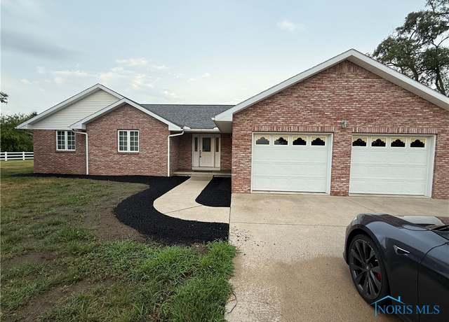 Property at 6500 County Road 4, Swanton, OH 43558, 3 beds, 2 baths