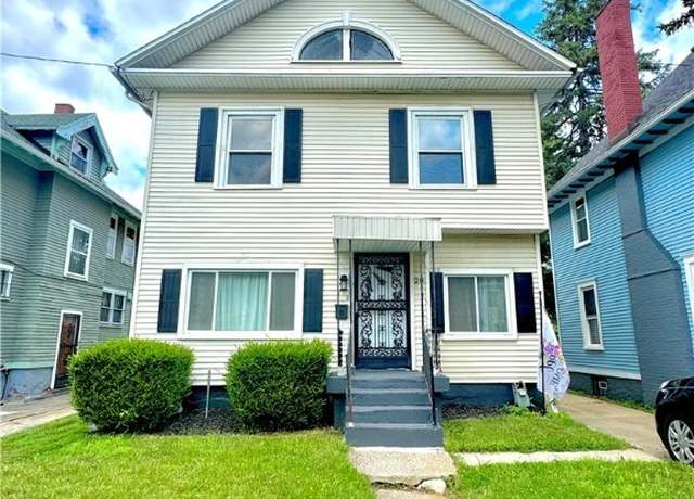 Property at 20 Melrose Ave, Toledo, OH 43610, 4 beds, 2 baths