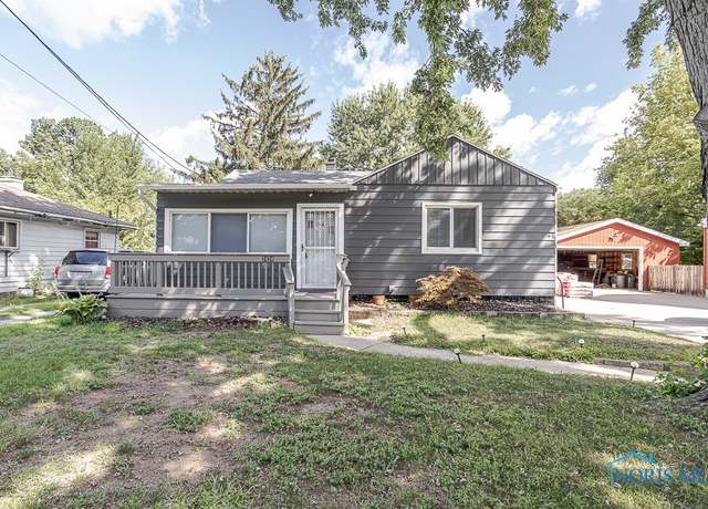 Property at 2424 Bodette Ave, Toledo, OH 43613, 3 beds, 1 bath