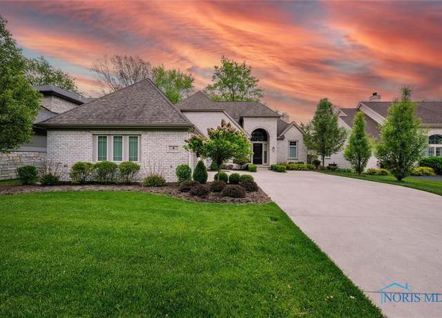 Property at 4 Corey Creek Rd, Toledo, OH 43623, 4 beds, 4.5 baths