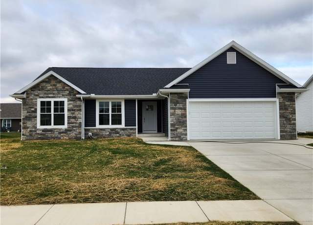 Property at 9278 Hiegel Dr, Findlay, OH 45840, 4 beds, 2 baths