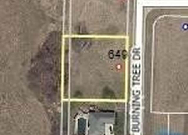 Property at 649 Burning Tree Dr, Defiance, OH 43512