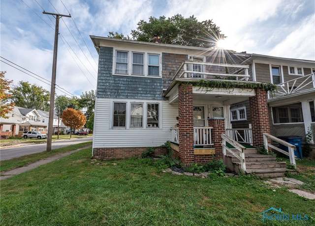 Property at 4158 Mayfield Dr, Toledo, OH 43612, 8 beds, 2 baths