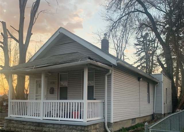 Property at 1636 Woodland Ave, Toledo, OH 43607, 2 beds, 1 bath
