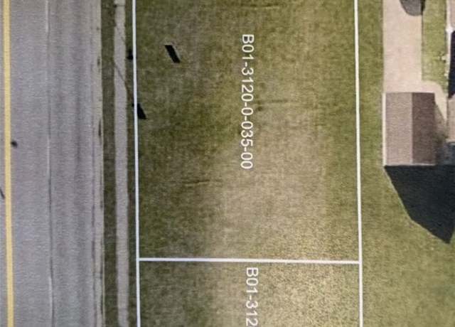 Property at 326 W Sessions Ave, Defiance, OH 43512
