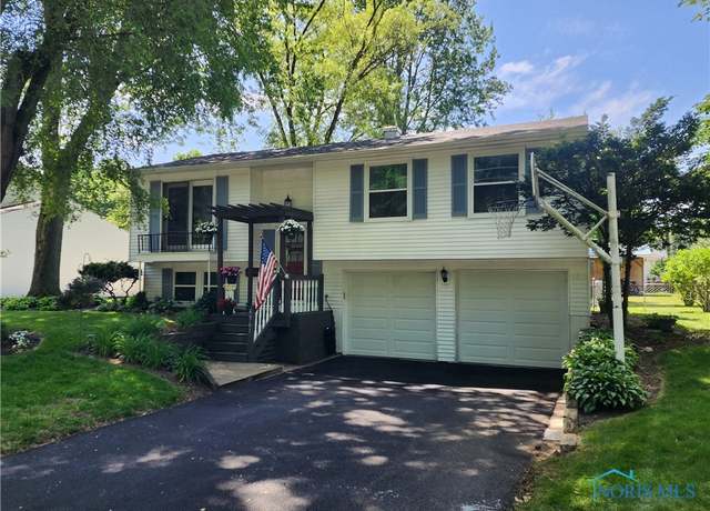 Property at 6961 Convent Blvd, Sylvania, OH 43560, 4 beds, 2 baths