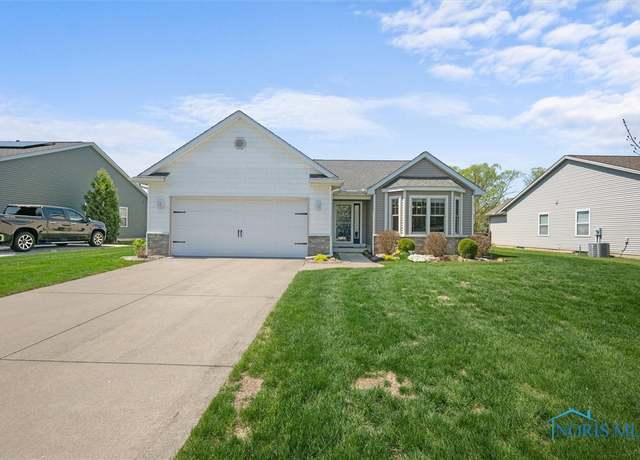 Property at 454 Lackawanna Ave, Oregon, OH 43616, 3 beds, 2 baths