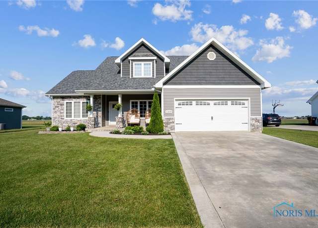 Property at 1209 Apache Dr, Wauseon, OH 43567, 4 beds, 2.5 baths