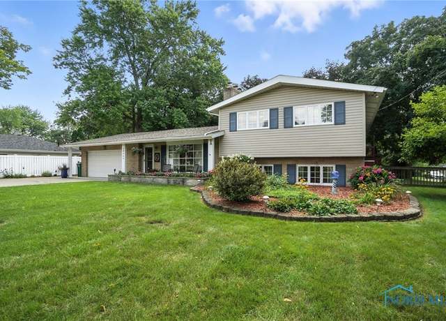Property at 28664 E River Rd, Perrysburg, OH 43551, 4 beds, 2.5 baths