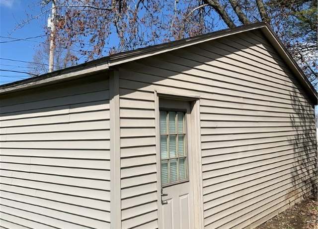 Property at 326 N 5th St, Upper Sandusky, OH 43351