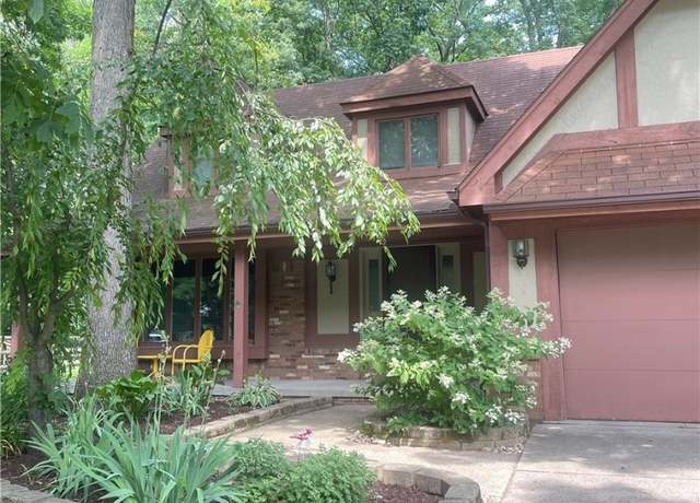 Property at 5308 Radcliffe Rd, Sylvania, OH 43560, 4 beds, 2.5 baths