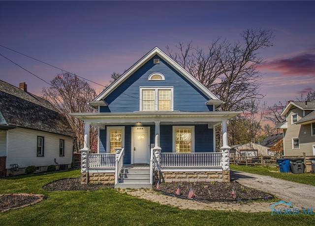 Property at 2154 Brookford Dr, Toledo, OH 43614, 3 beds, 1.5 baths