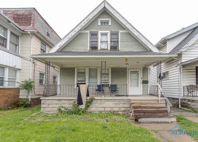 Property at 1215 Starr Ave, Toledo, OH 43605, 3 beds, 1 bath