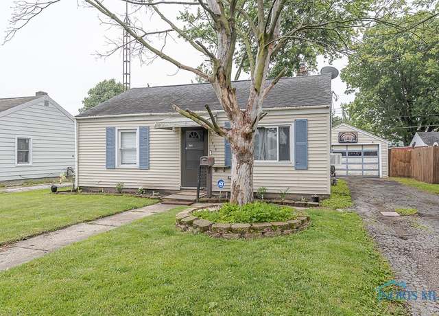 Property at 1910 Garner Ave, Oregon, OH 43616, 2 beds, 1 bath