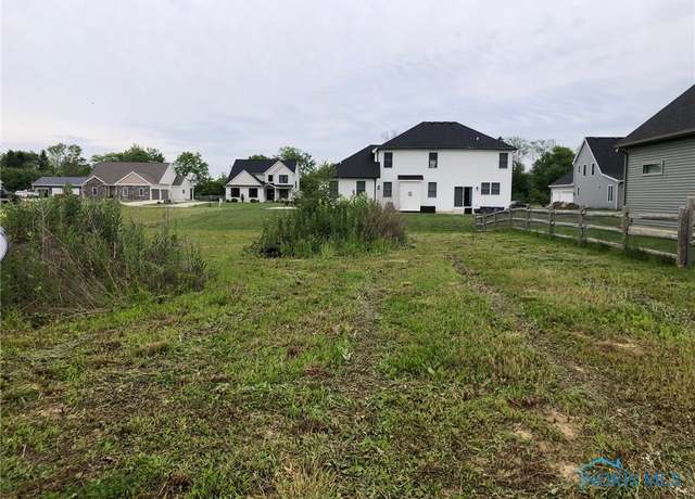 Property at 5617 Waterville Monclova Rd, Monclova, OH 43542