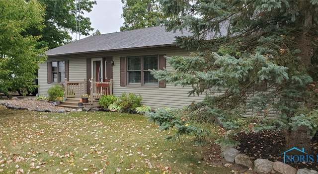 Photo of 200 Seneca Dr, Montpelier, OH 43543
