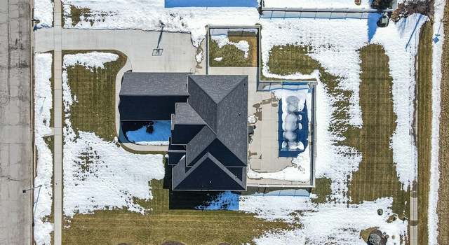 Photo of 2467 Goldenrod Ln, Perrysburg, OH 43551